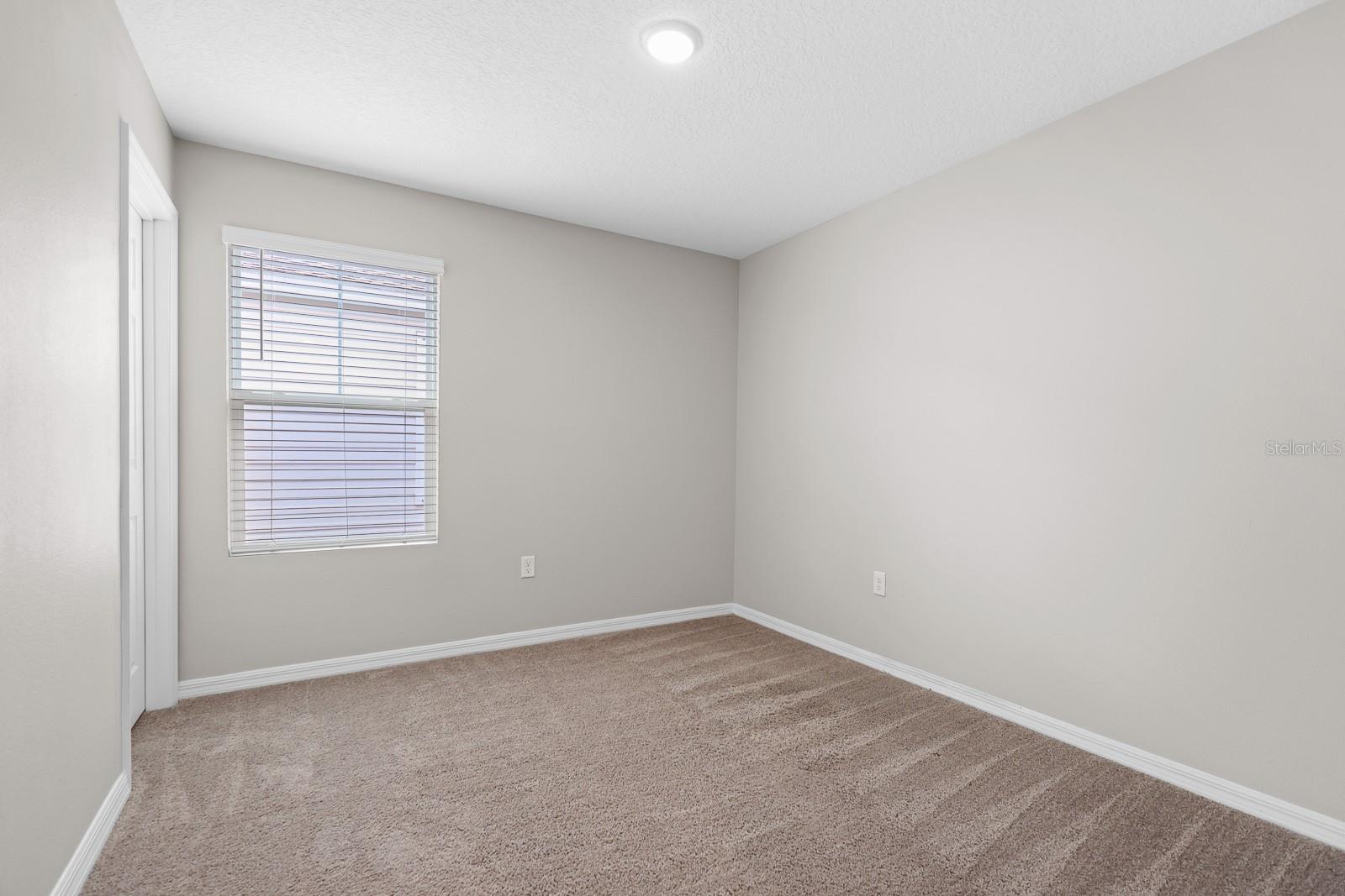 WATERSET WOLF CRK PH A & D1 & - Residential Lease
