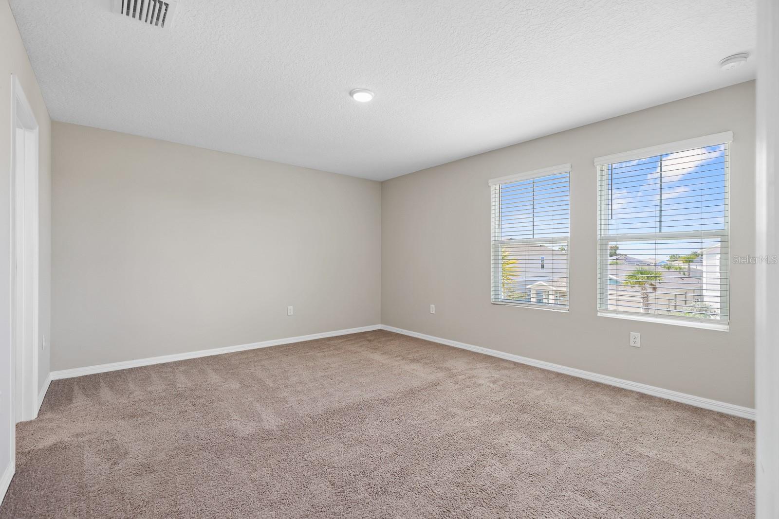 WATERSET WOLF CRK PH A & D1 & - Residential Lease
