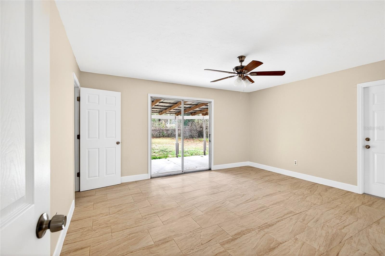 MEADOWBROOK RANCHES 1ST ADD TR - Residential