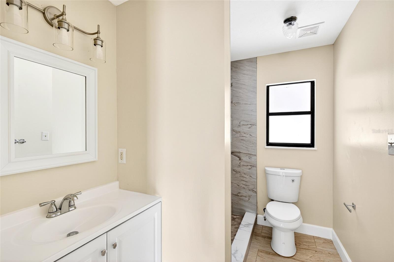 MEADOWBROOK RANCHES 1ST ADD TR - Residential