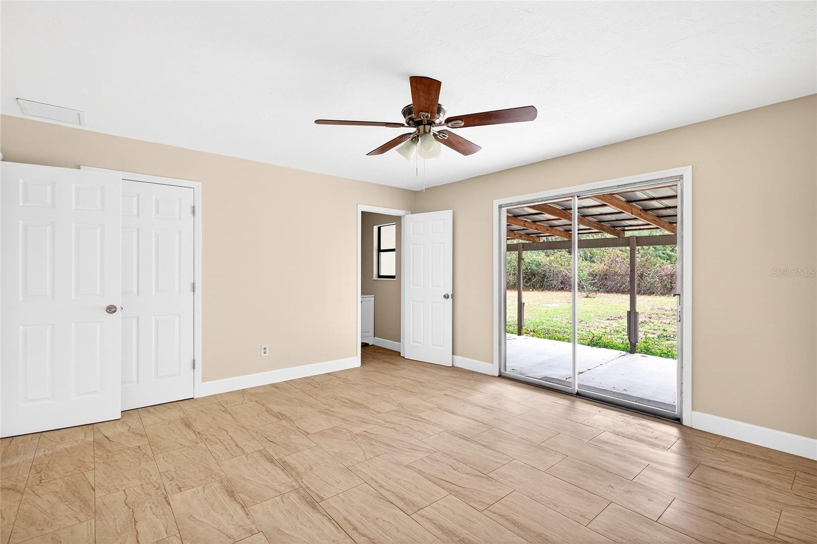 MEADOWBROOK RANCHES 1ST ADD TR - Residential