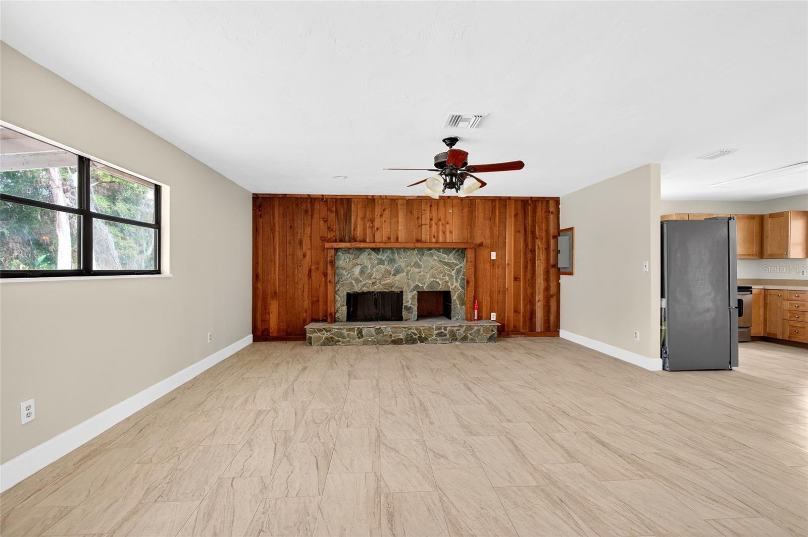 MEADOWBROOK RANCHES 1ST ADD TR - Residential