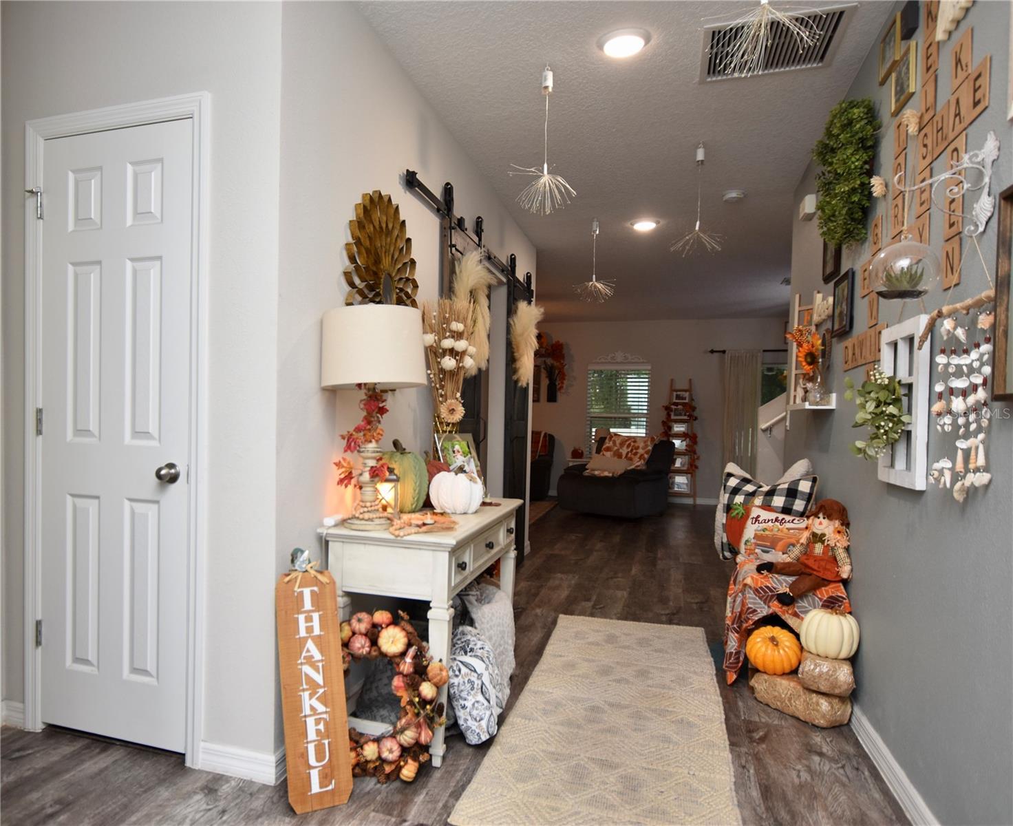 5685 ARLINGTON RIVER DRIVE