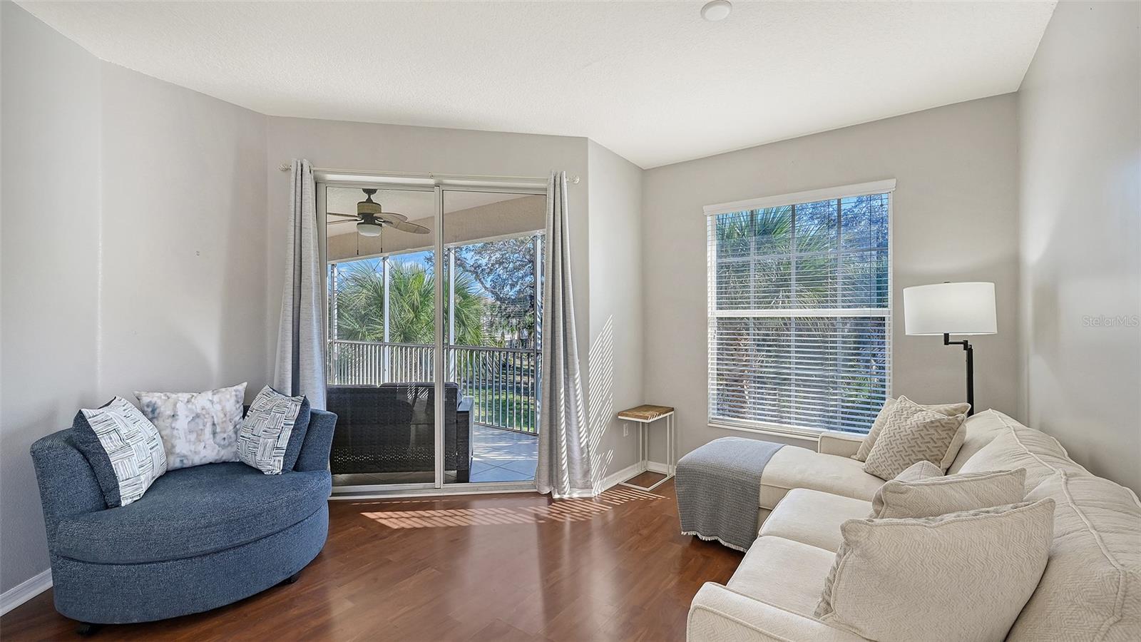 ARIELLE ON PALMER RANCH SECT 1 PHASE 7 - Residential