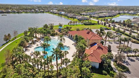 A home in PALMETTO