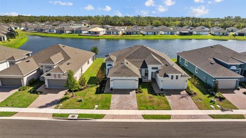 A home in PALMETTO