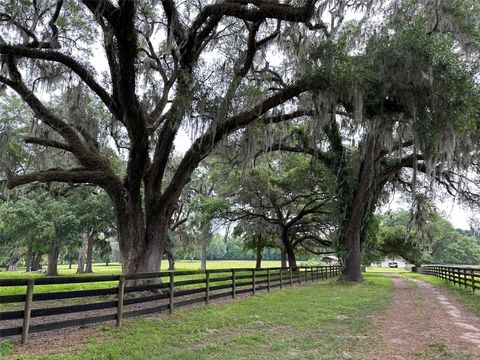 Tiny photo for 4101 NW 89th Place, Ocala, FL 34482 (MLS # OM676140)