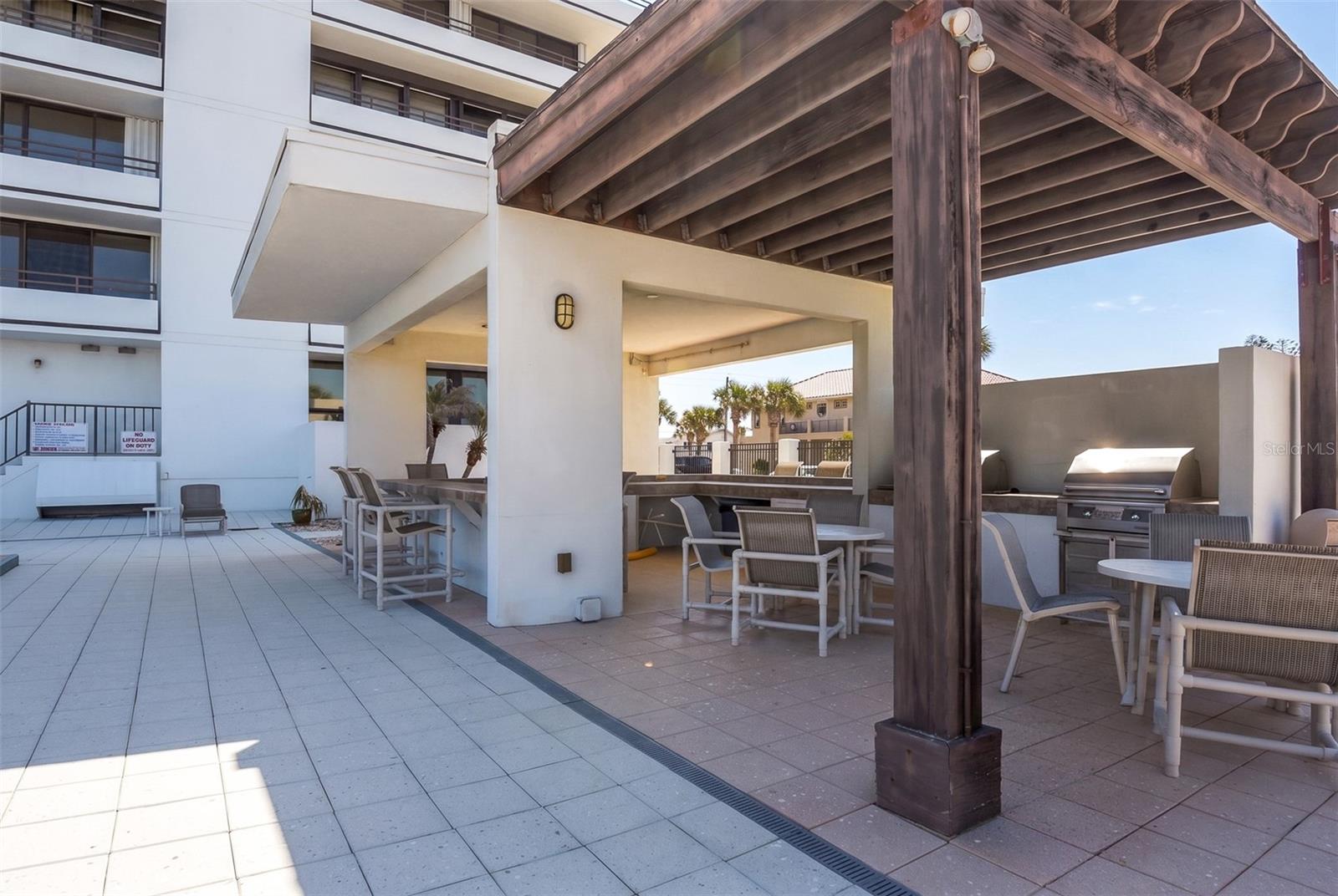 ALIKI GOLD COAST CONDO 01 - Residential