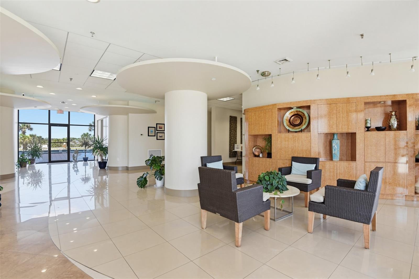 ALIKI GOLD COAST CONDO 01 - Residential