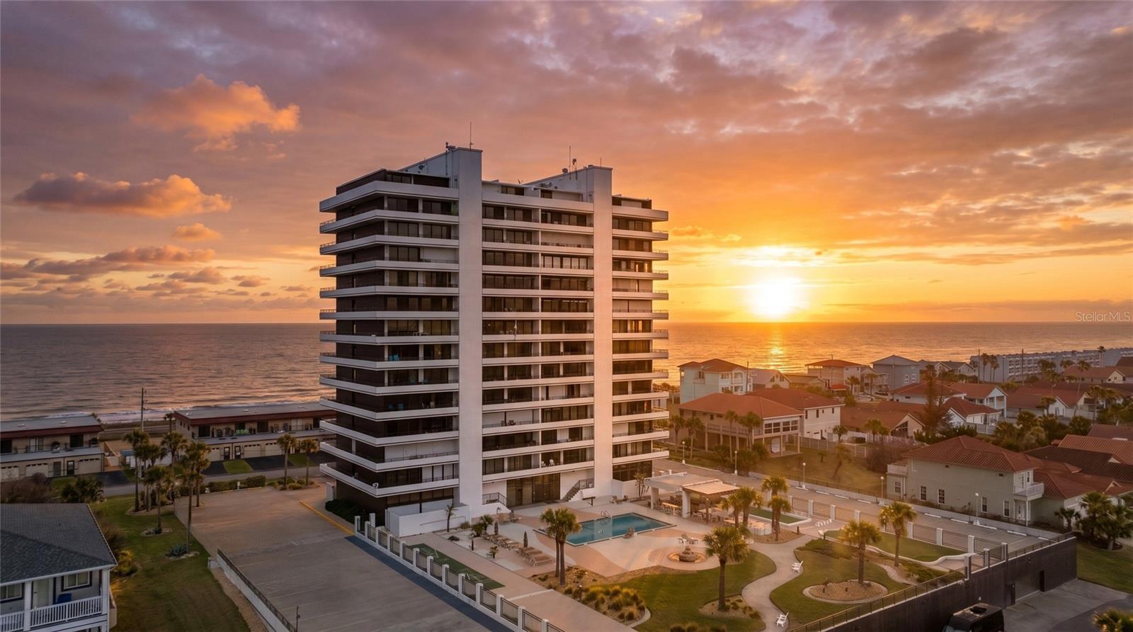 ALIKI GOLD COAST CONDO 01 - Residential