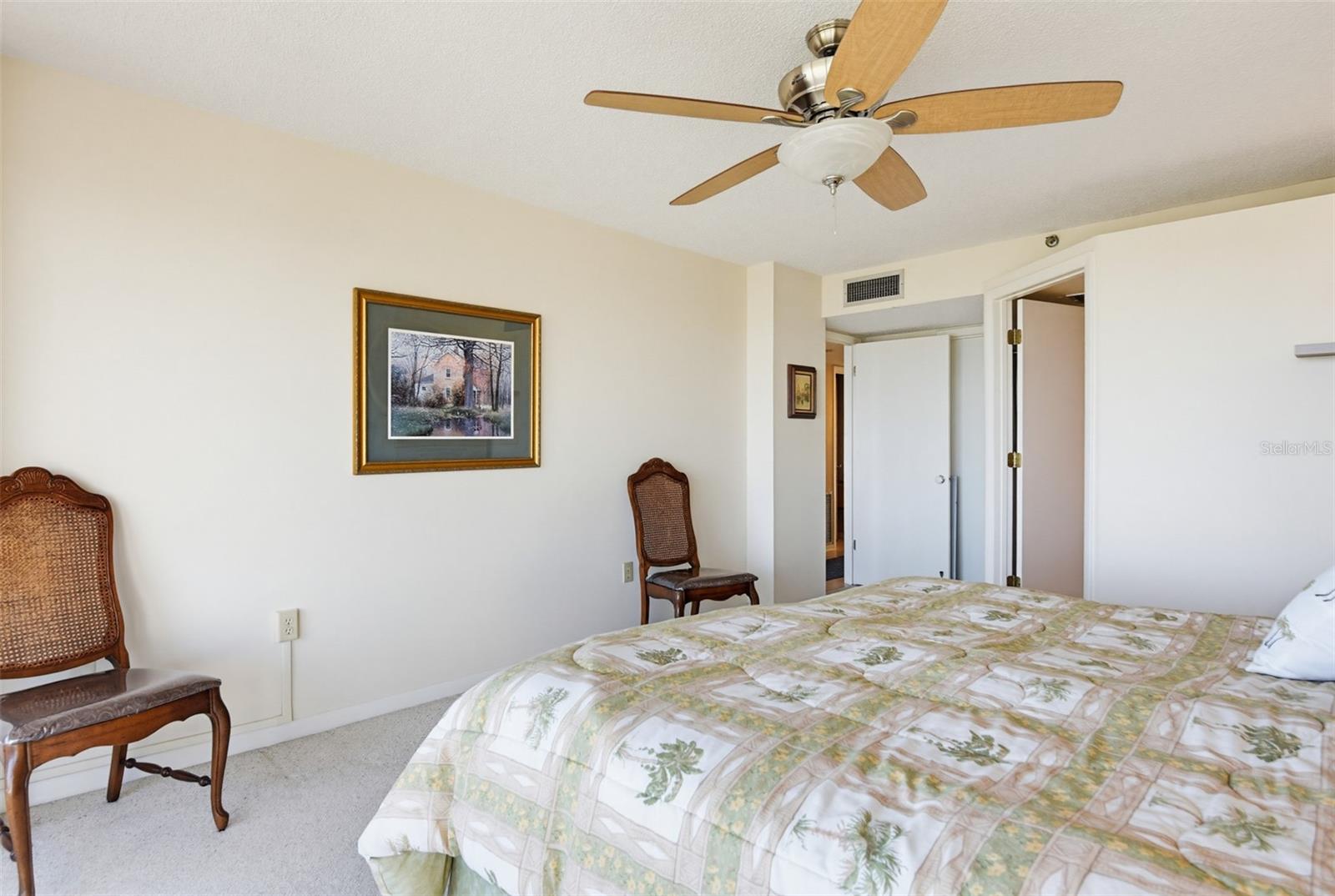 ALIKI GOLD COAST CONDO 01 - Residential