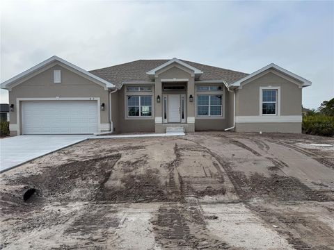 A home in PORT CHARLOTTE