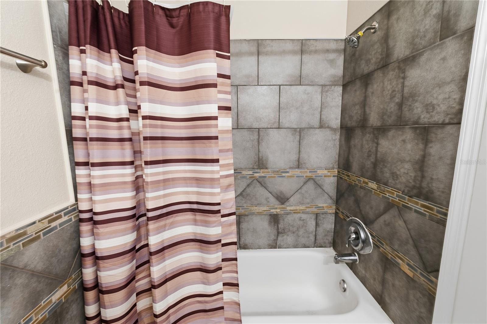 JAN PHYL VILLAGE - Residential