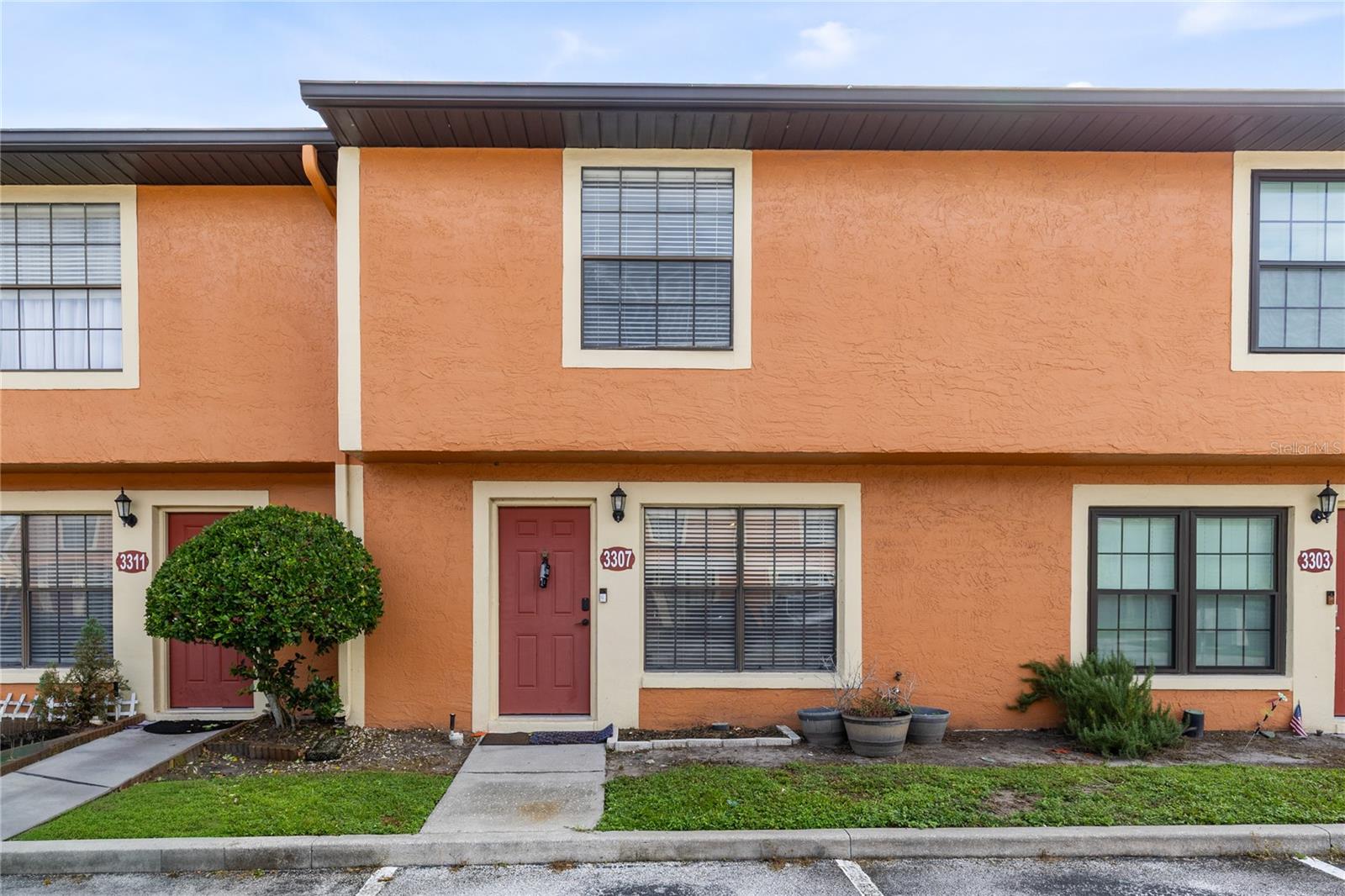 3307 AMBER WOOD WAY 106