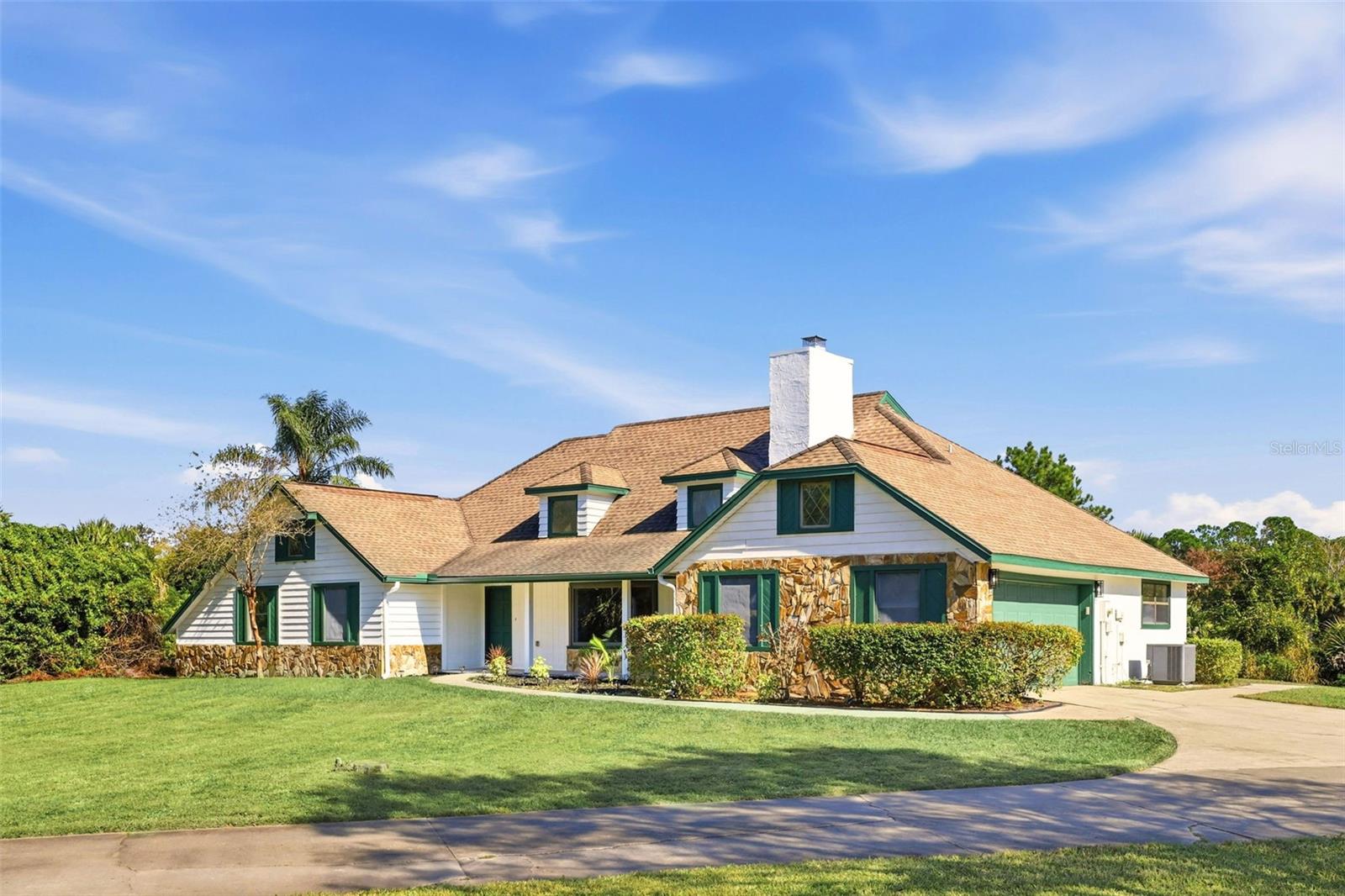 4900 HIDDEN PINE PLACE