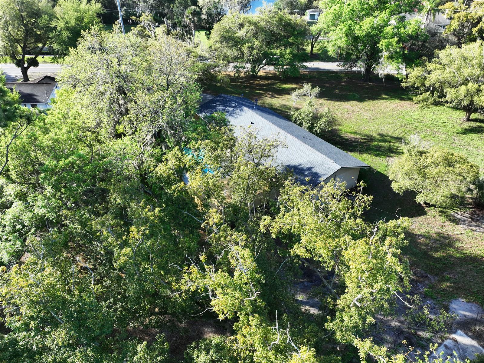 CRYSTAL LAKES VIEW - Residential