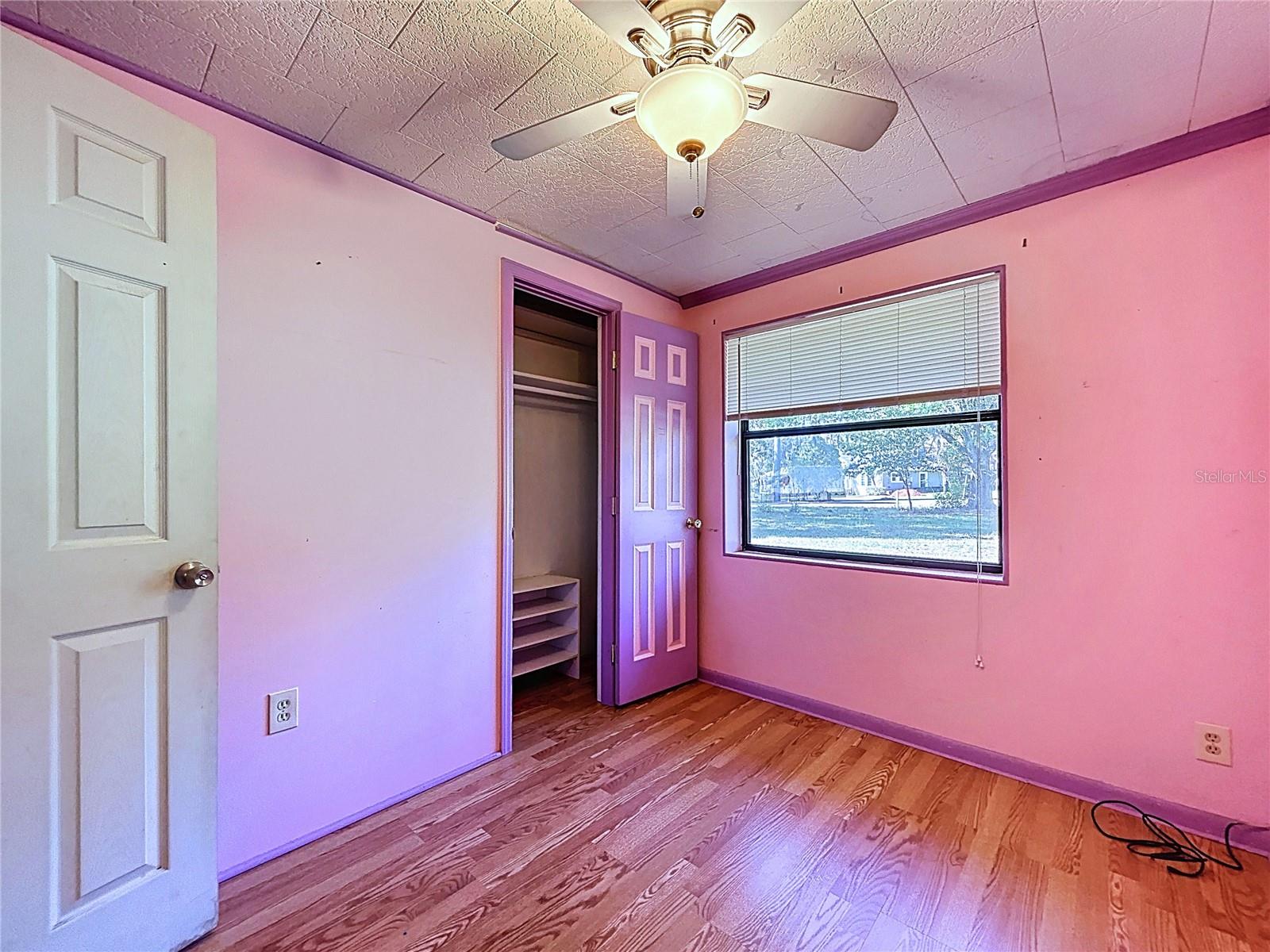 CRYSTAL LAKES VIEW - Residential