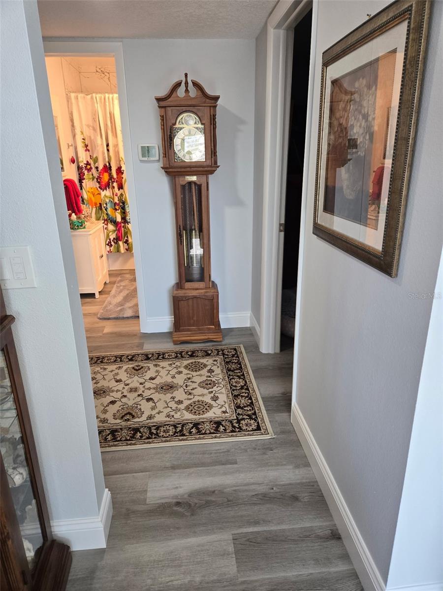 ON TOP OF THE WORLD - Residential