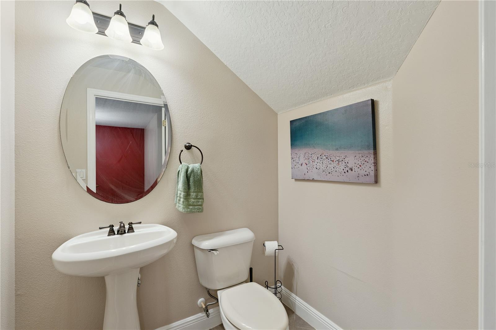 HAWTHORNE GLEN - Residential