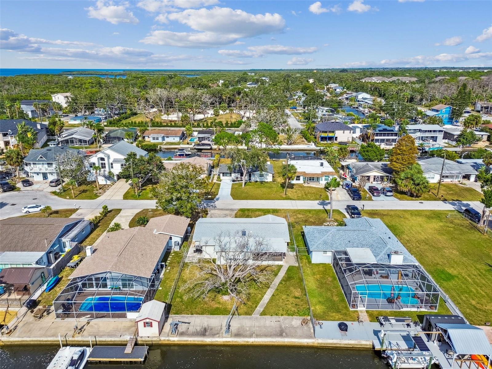 MARTHAS VINEYARD - Residential