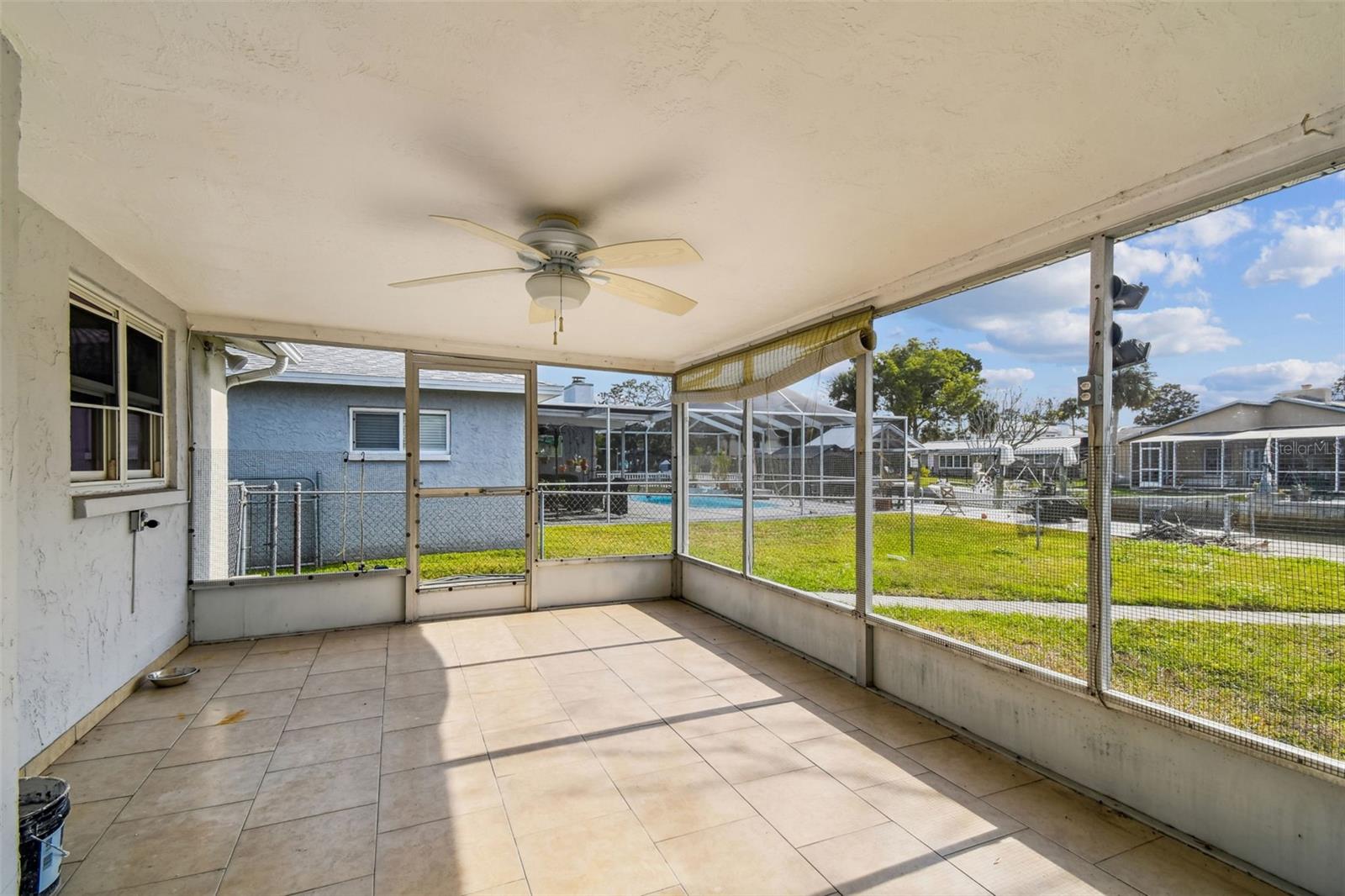 MARTHAS VINEYARD - Residential