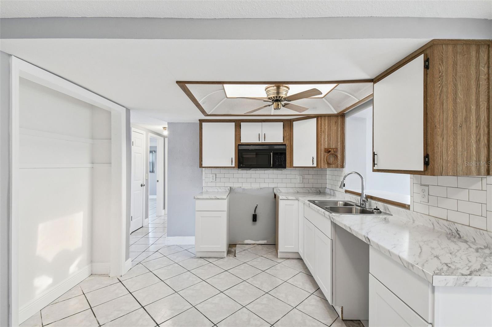 MARTHAS VINEYARD - Residential