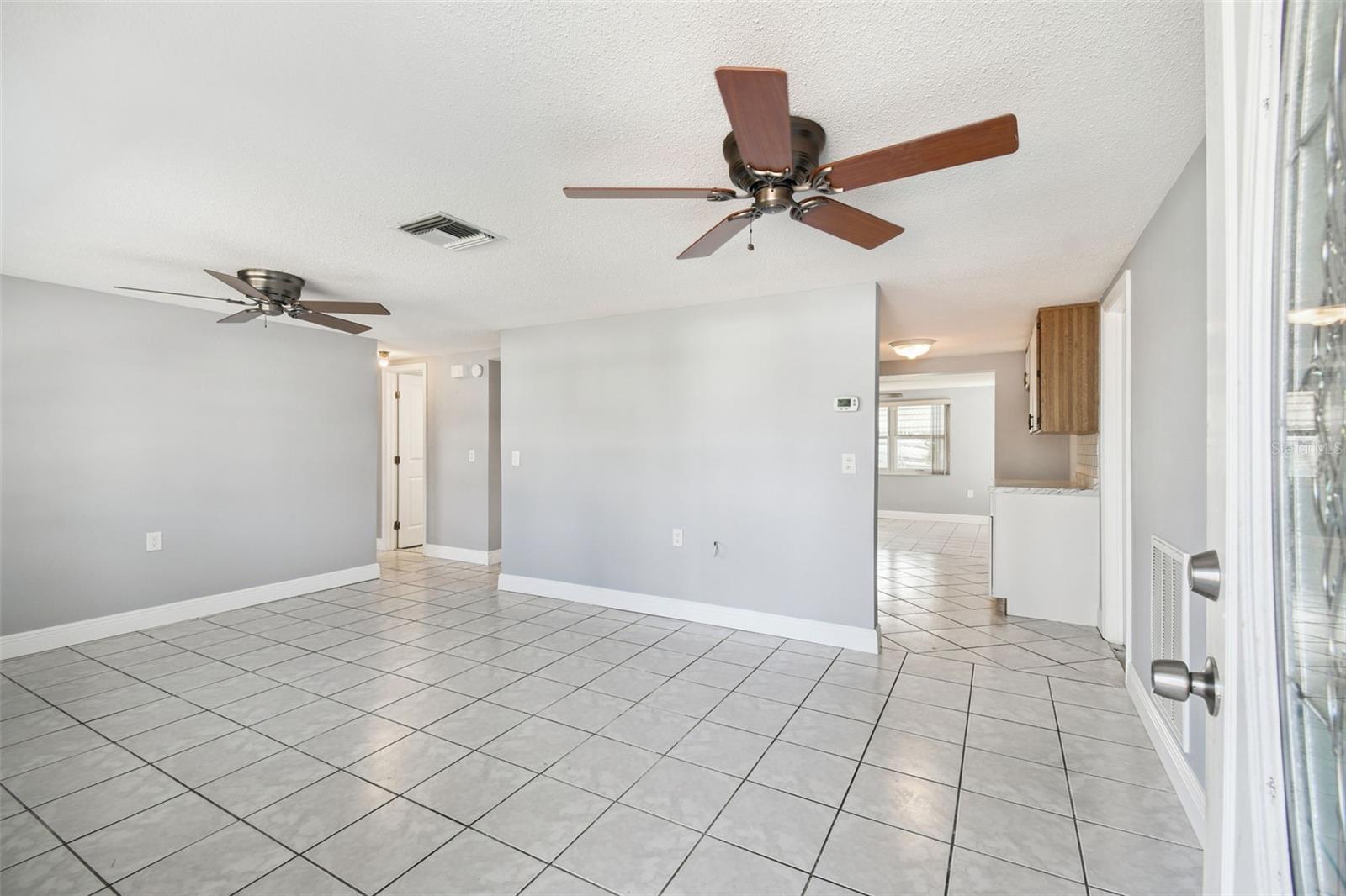 MARTHAS VINEYARD - Residential