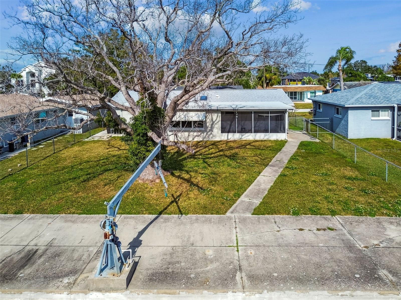 MARTHAS VINEYARD - Residential