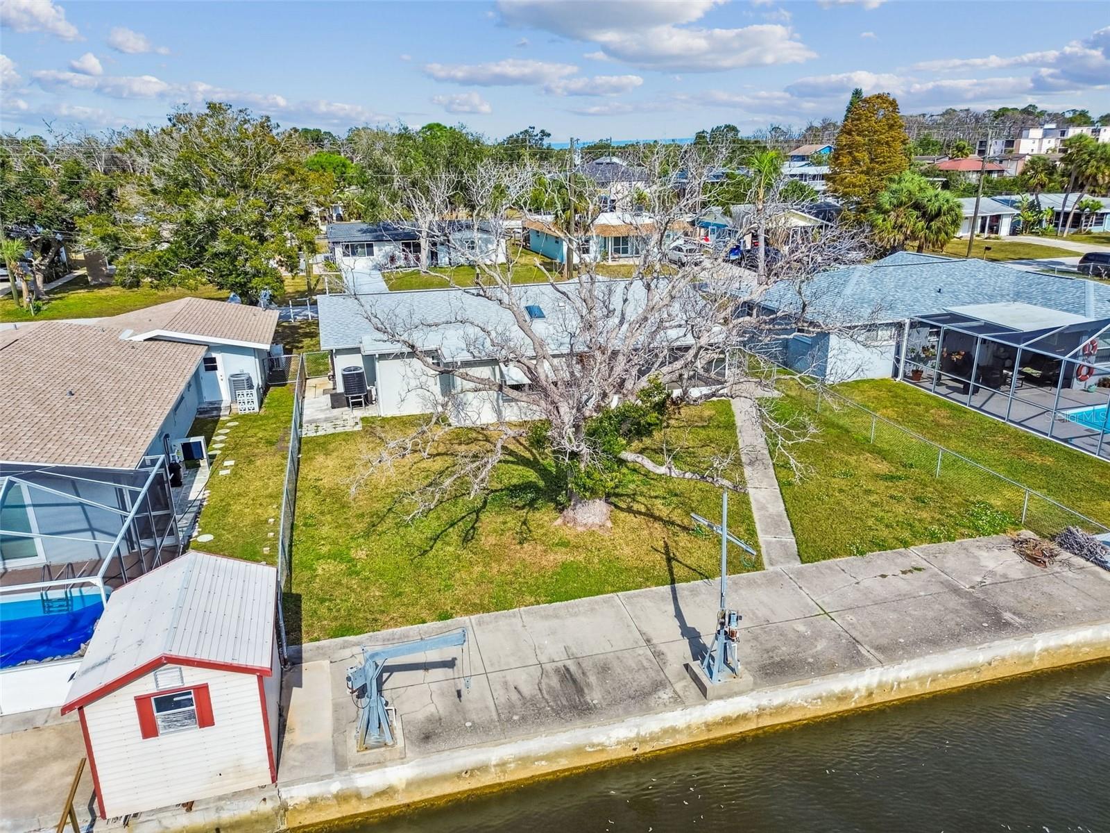 MARTHAS VINEYARD - Residential