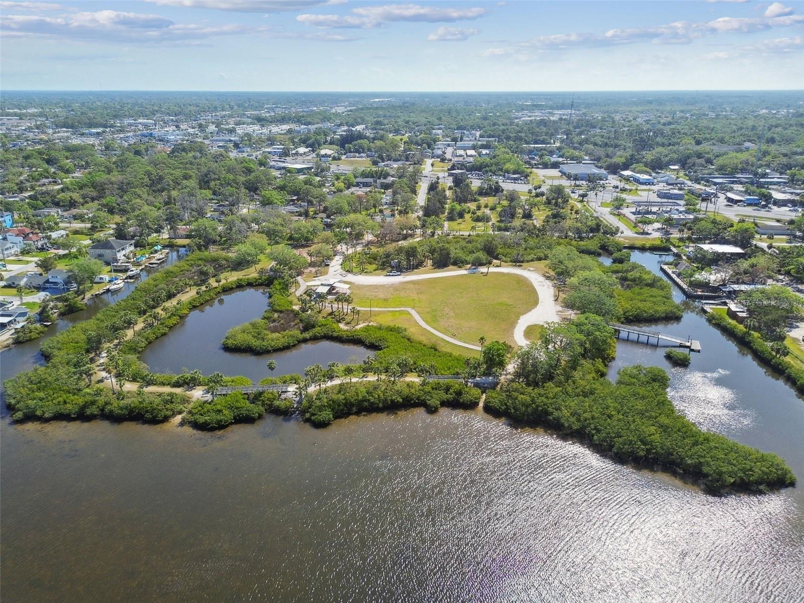 MARTHAS VINEYARD - Residential