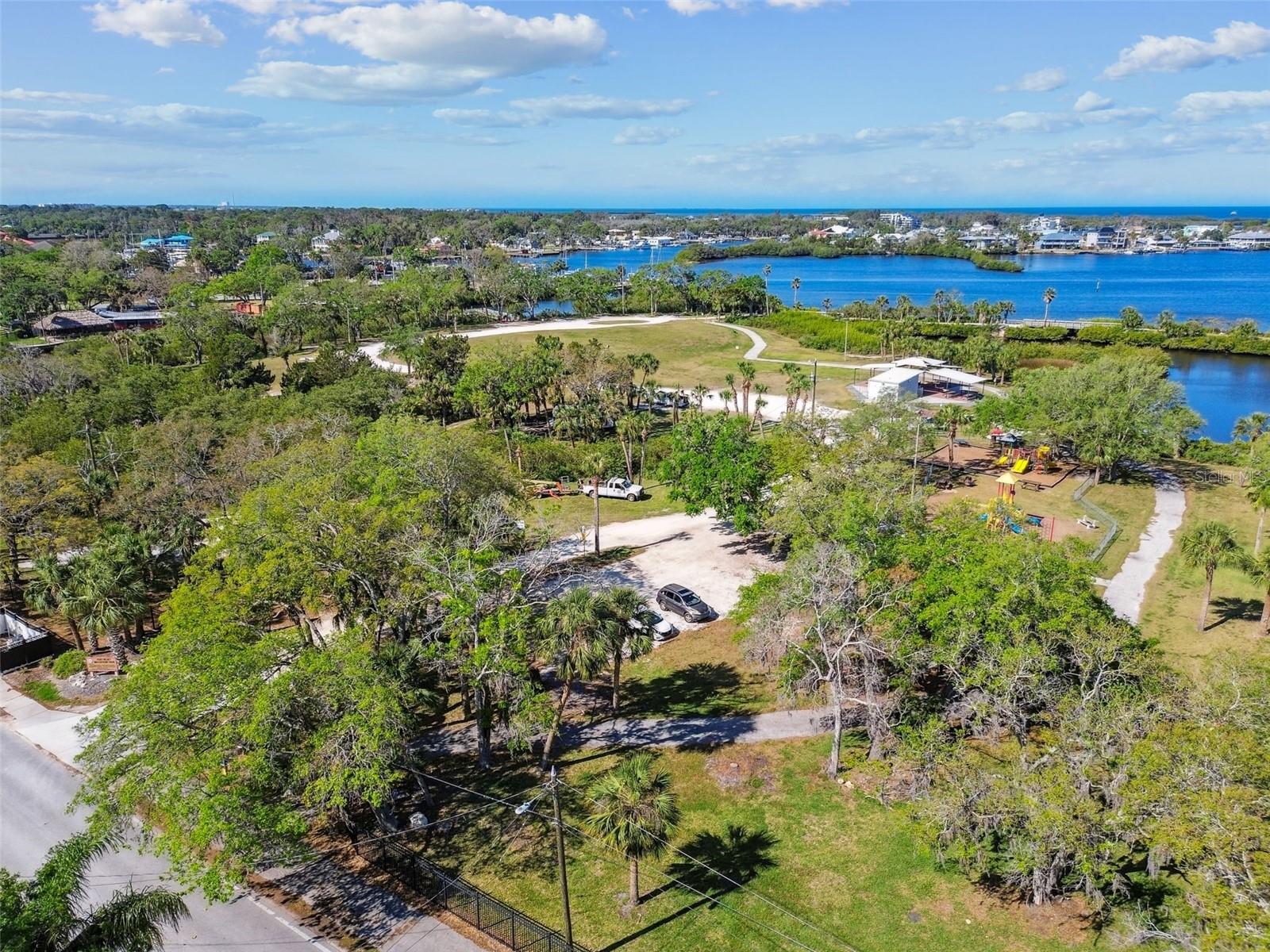 MARTHAS VINEYARD - Residential