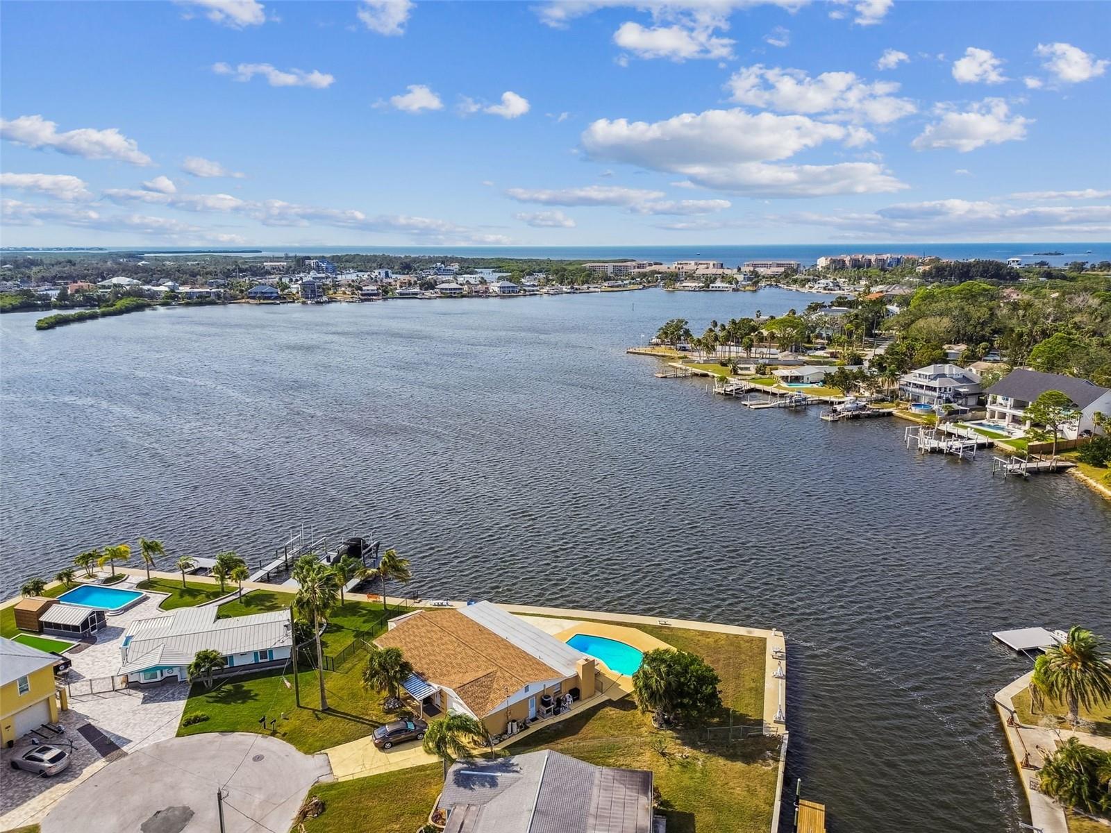 MARTHAS VINEYARD - Residential