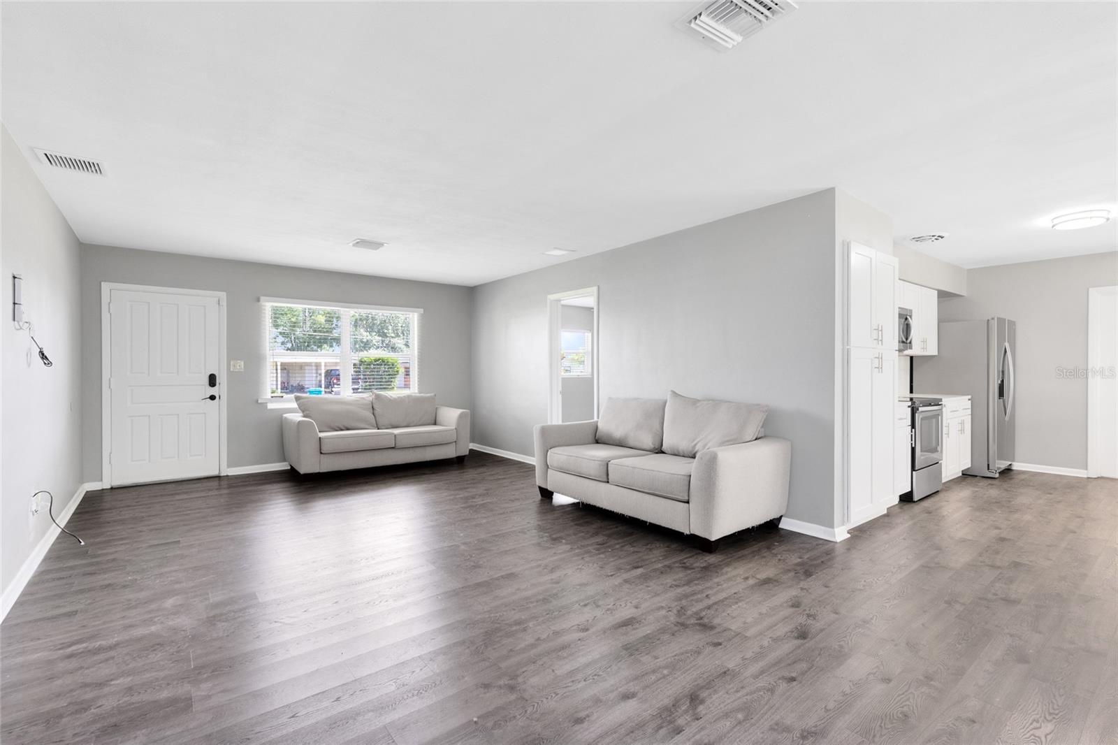 4006 KASPER DRIVE