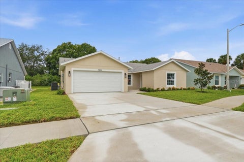 5909 Cormorant Court, Lakeland, FL 33809
