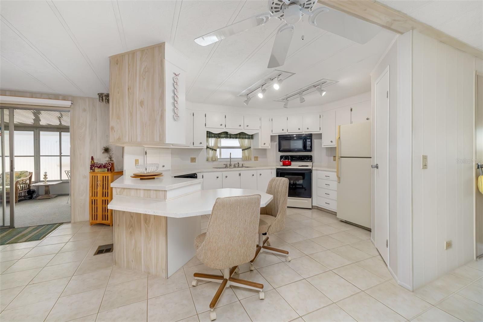 TERRA CEIA MANOR CO-OP - Residential