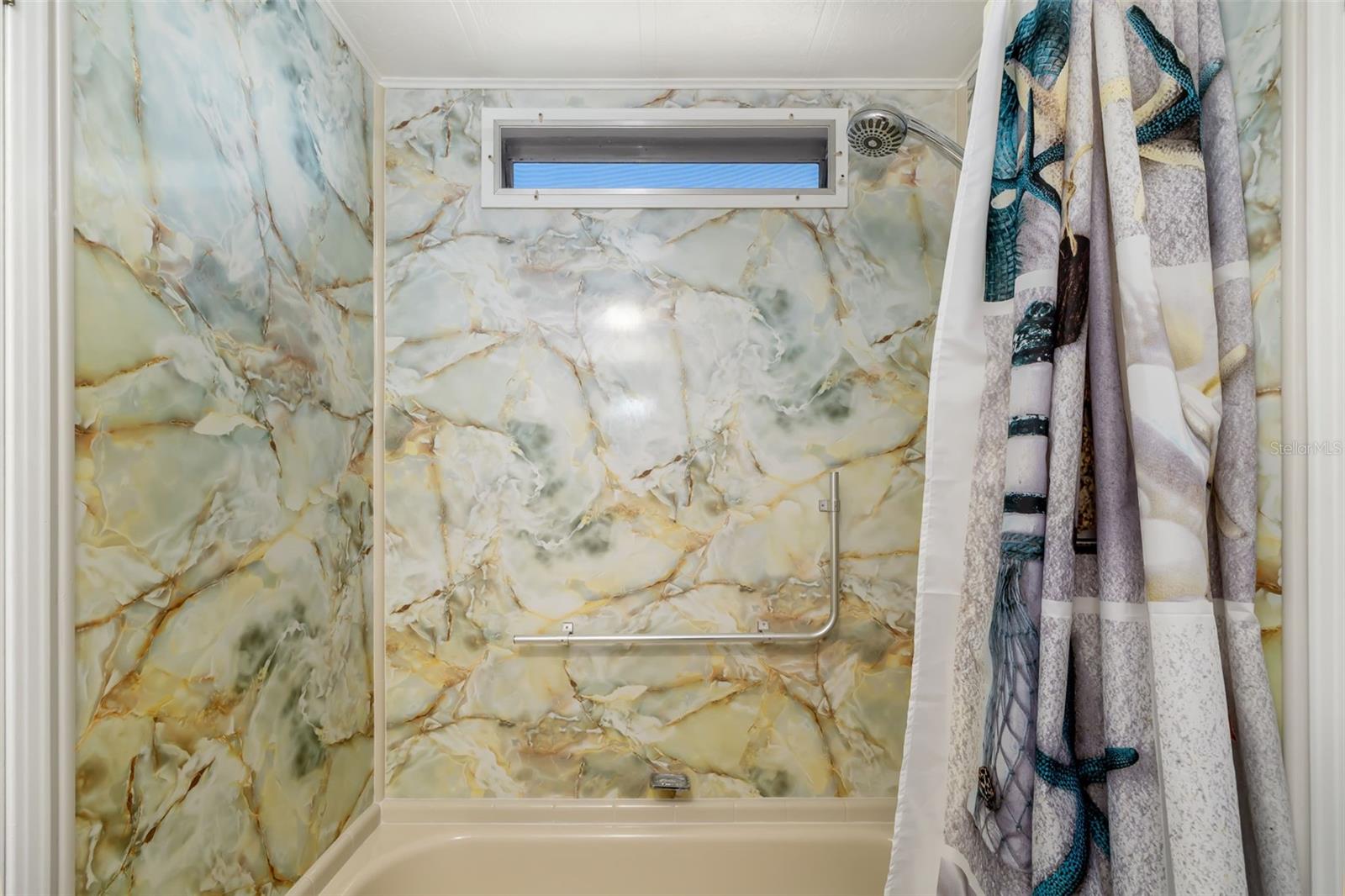 TERRA CEIA MANOR CO-OP - Residential