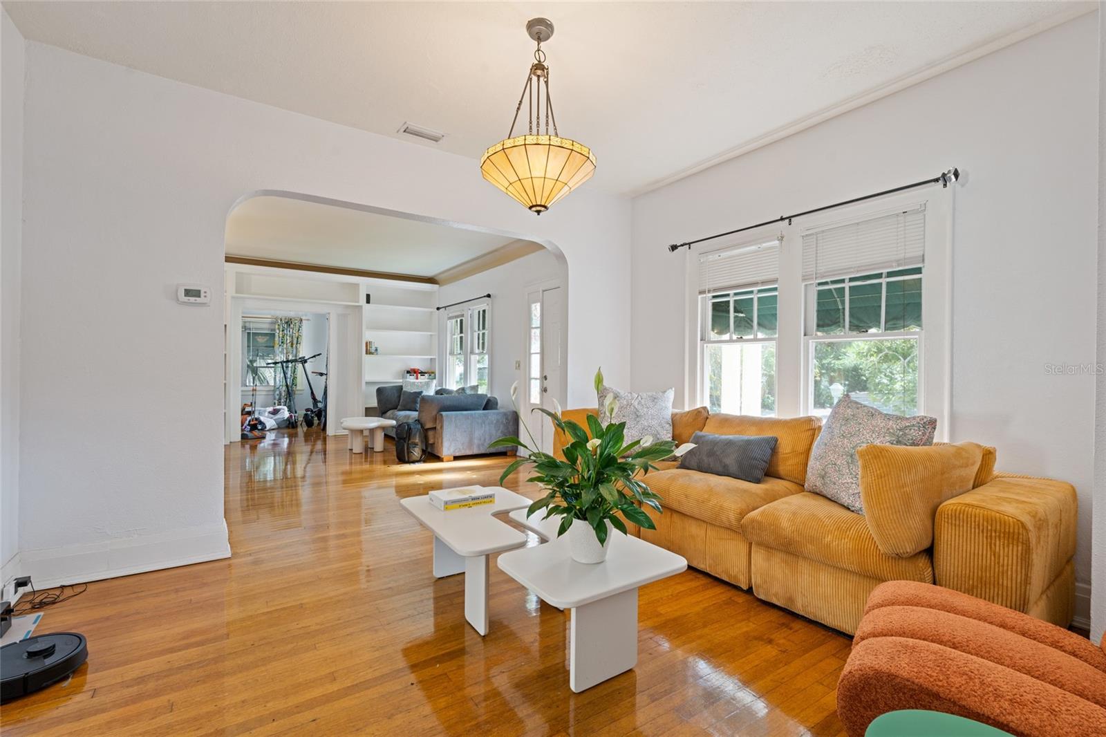 SPRING HILL REV - Residential