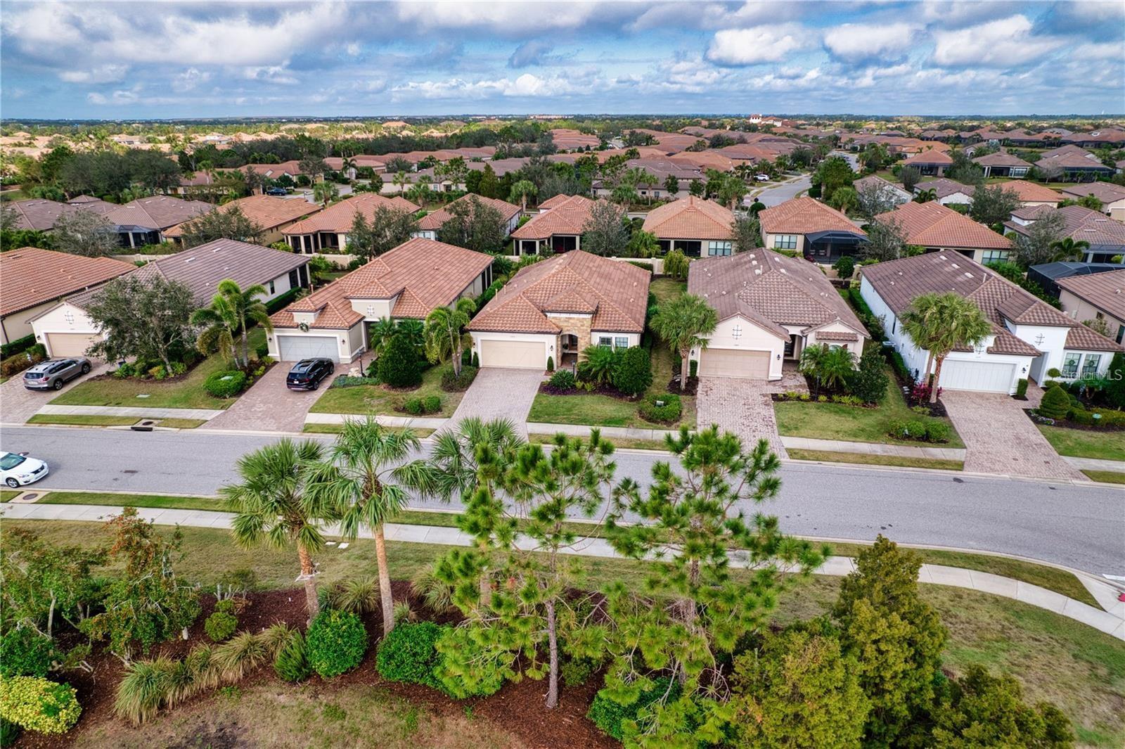 ESPLANADE PH III - Residential