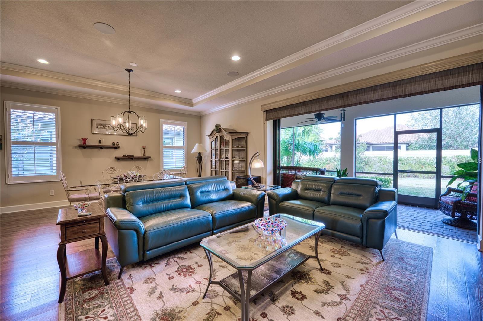 ESPLANADE PH III - Residential