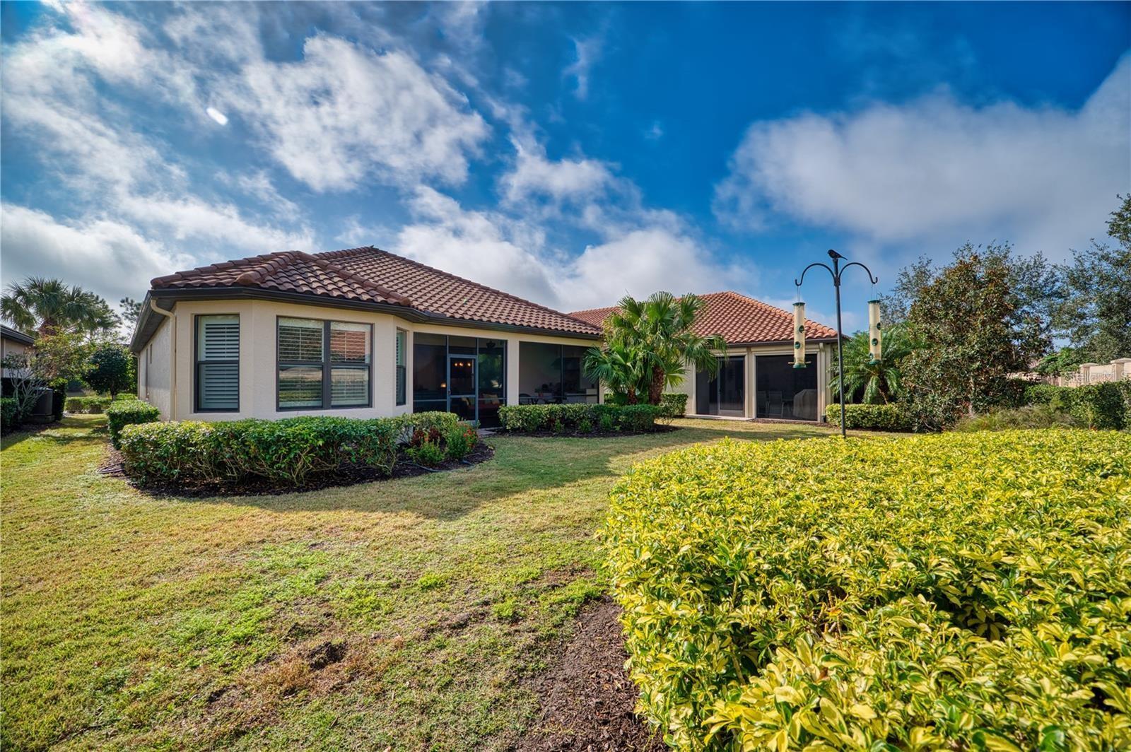 ESPLANADE PH III - Residential