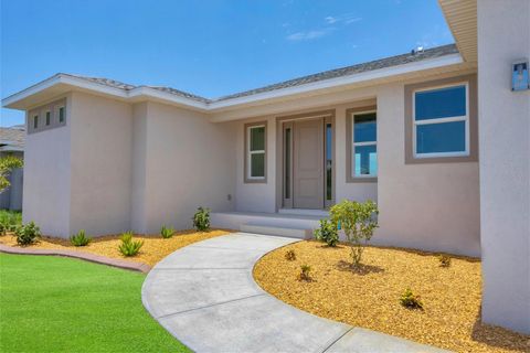 A home in PORT CHARLOTTE