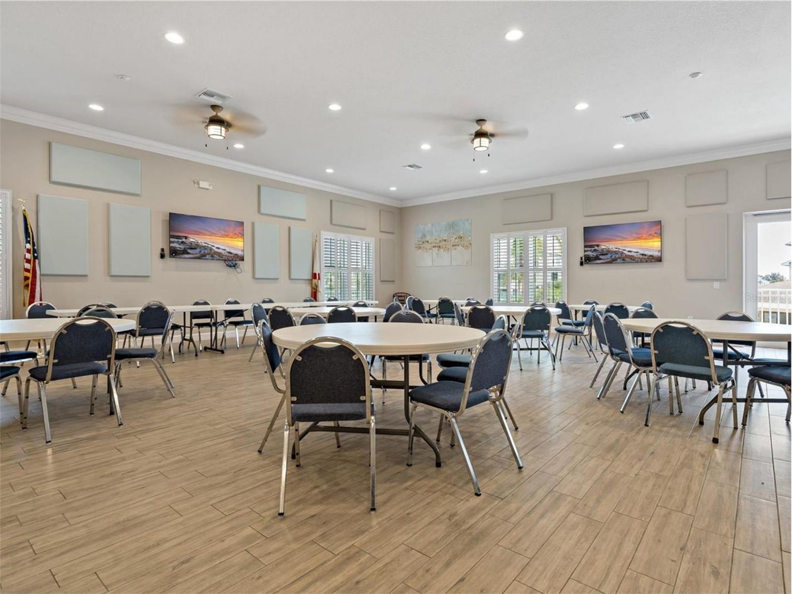 SAND PEBBLE POINTE CONDO 03 - Residential