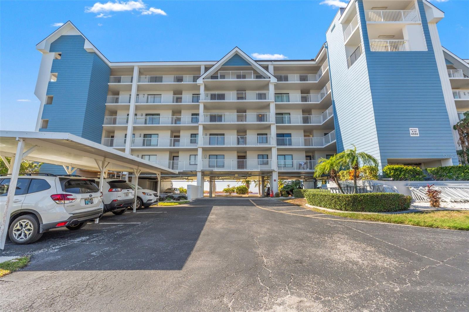 SAND PEBBLE POINTE CONDO 03 - Residential