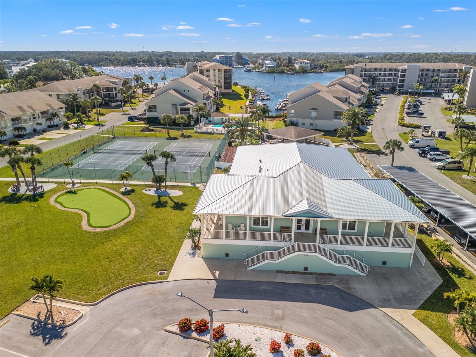 SAND PEBBLE POINTE CONDO 03 - Residential