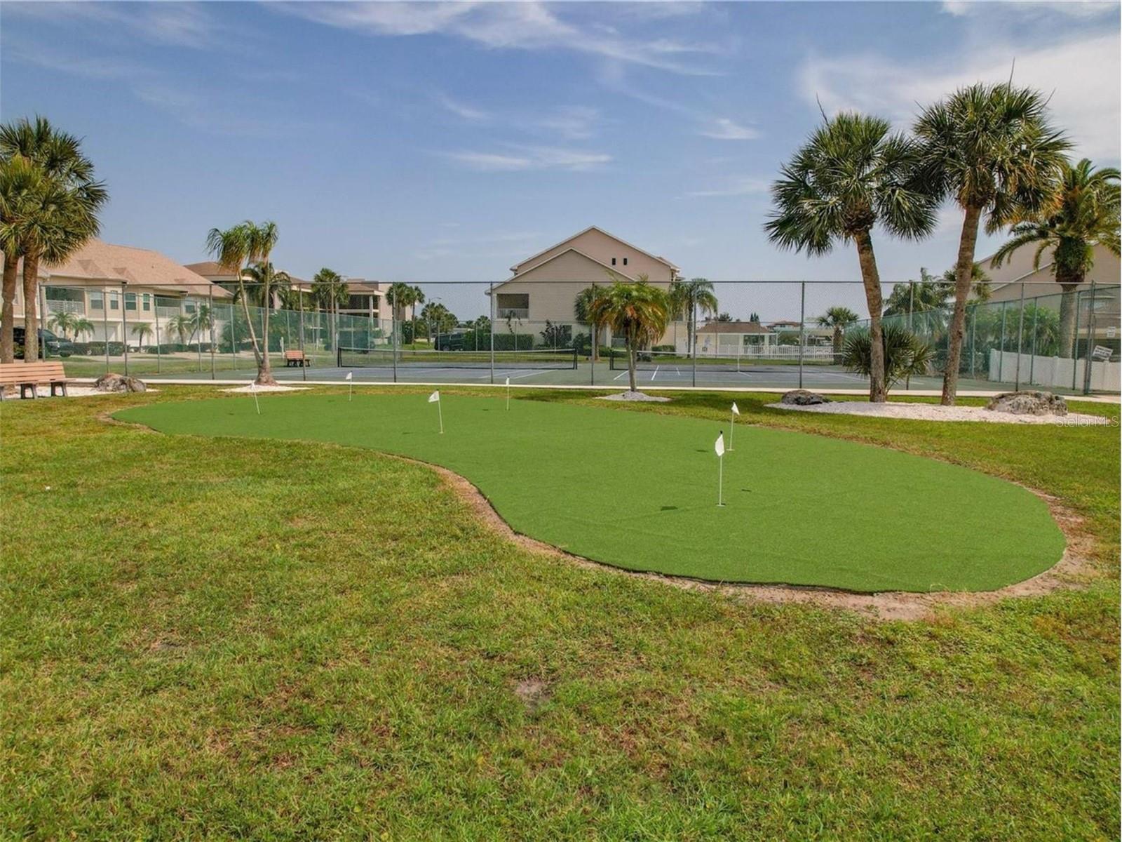 SAND PEBBLE POINTE CONDO 03 - Residential