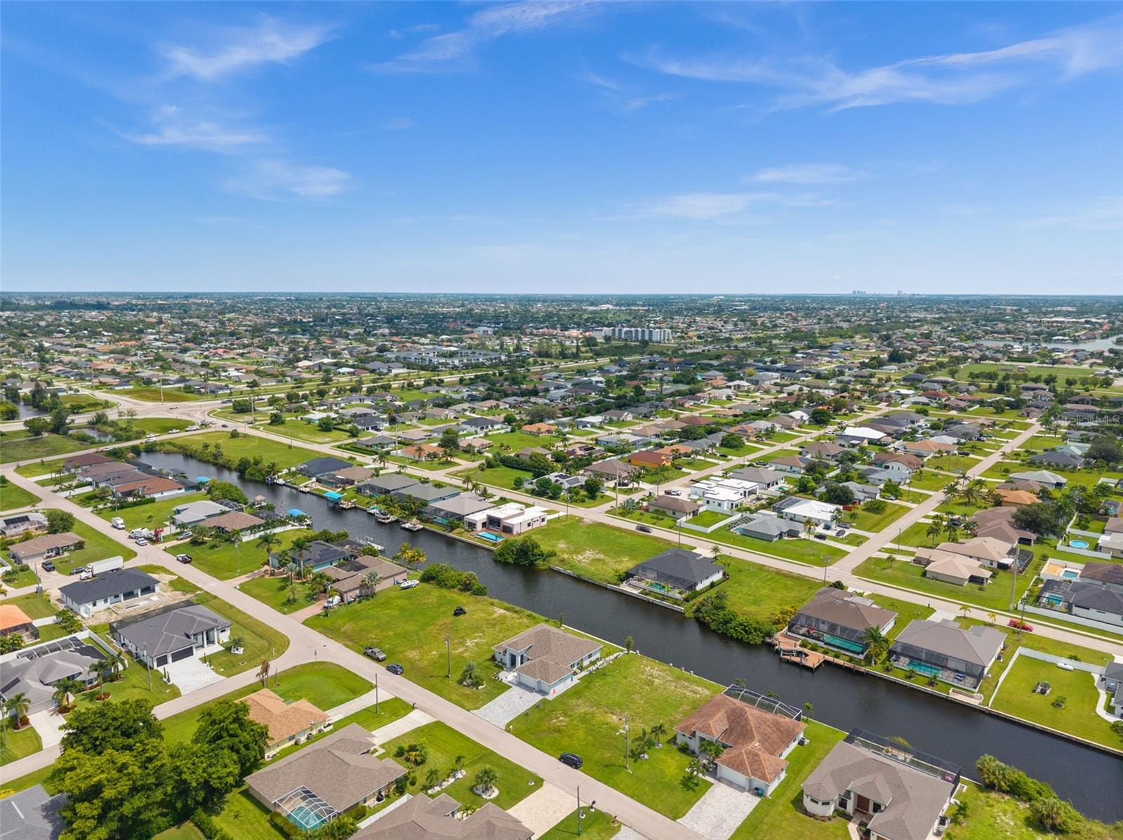 CAPE CORAL - Residential