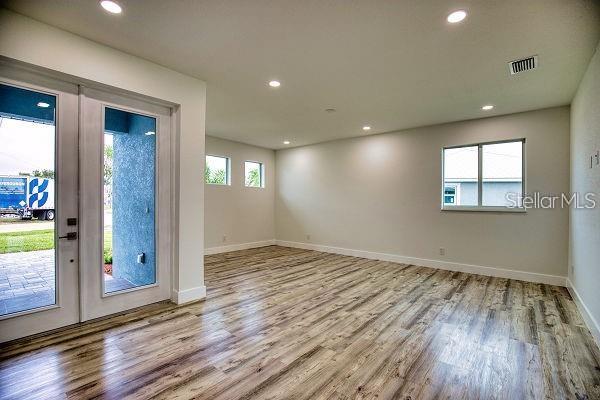 PUNTA GORDA ISLES SEC 21 - Residential Lease