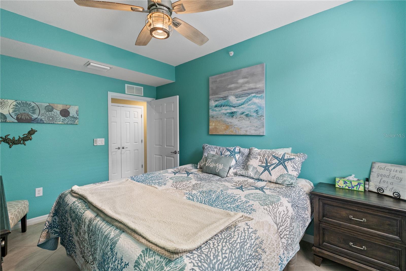 LAKEWOOD NATIONAL - Residential