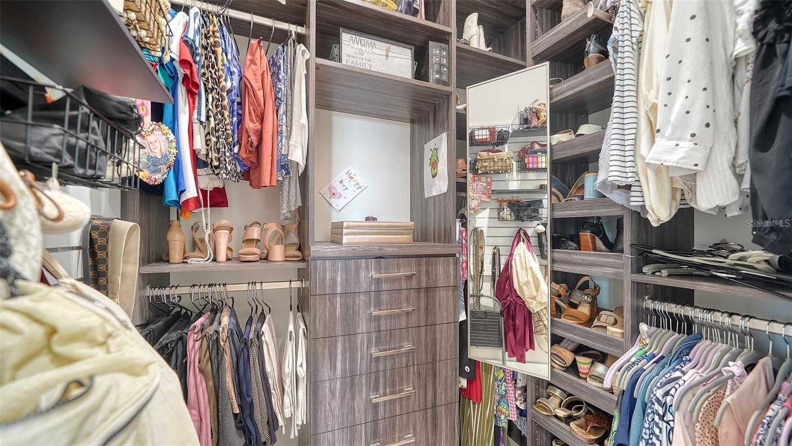 FLORENCE - Residential Lease