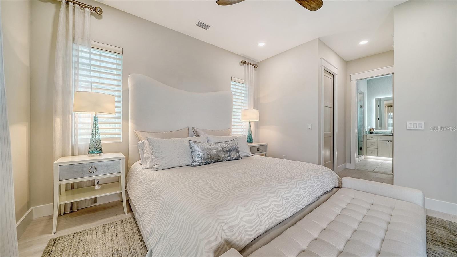 FLORENCE - Residential Lease